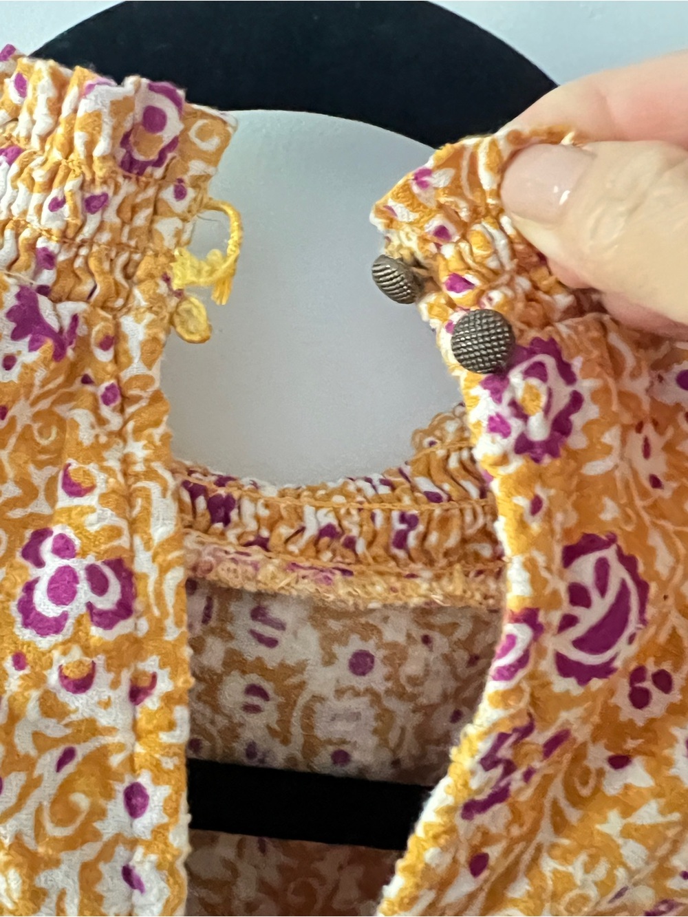 **RARE** Anthropologie Maeve Goldie Embroidered Blouse - Picture 5 of 6